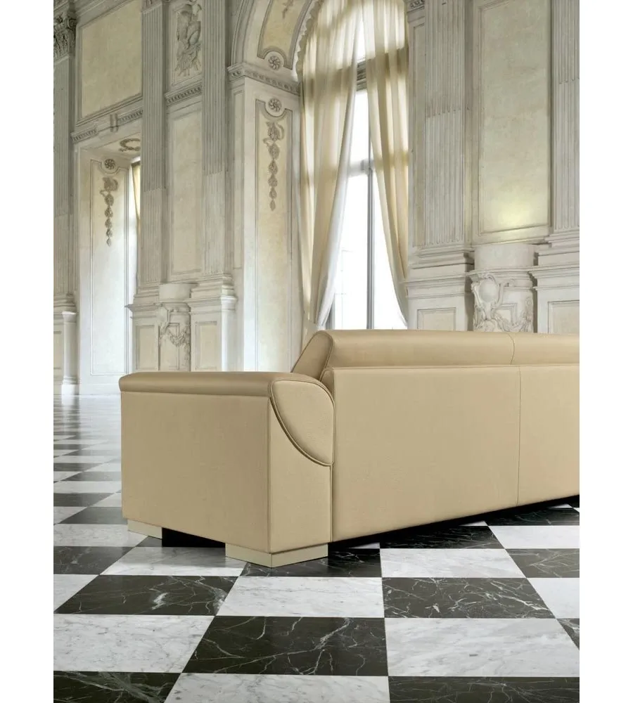 obrazek 3 Stylowa sofa z nowoczesnej kolekcji skórzanych sof – Mascheroni