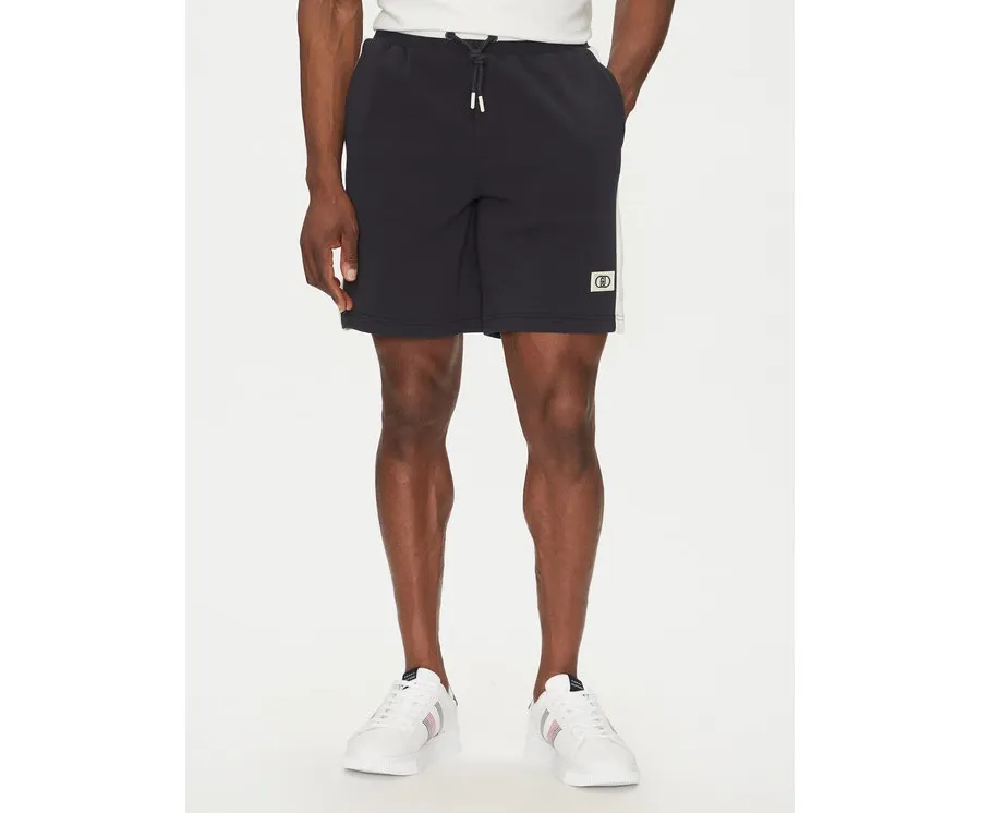 obrazek 1 Liu Jo Szorty sportowe QA5280 J4917 Granatowy Regular Fit