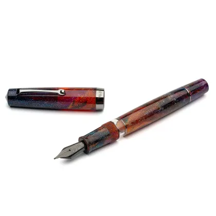 Picture Beautiful Italian fountain pen Leonardo