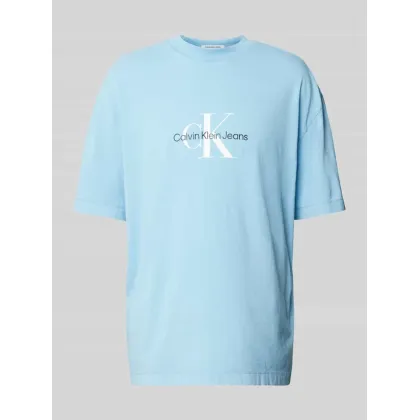 Zdjęcie T-shirt z nadrukiem z logo