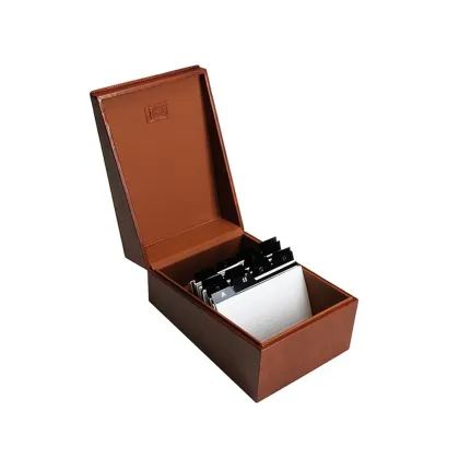 Zdjęcie Elegancki przybornik do wizytówek (7,5 x 13 cm)