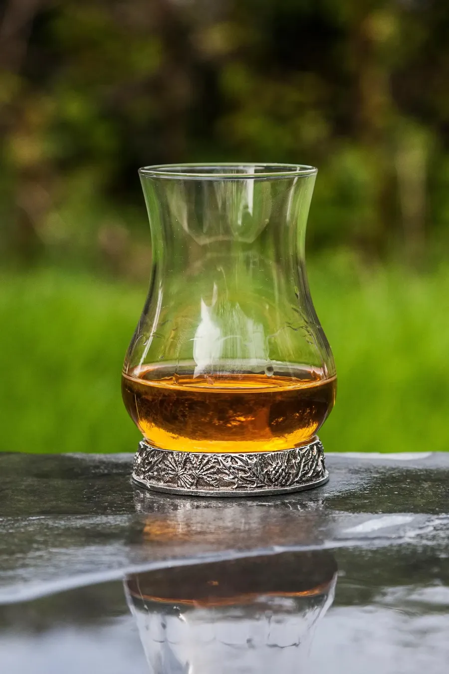 obrazek 3 Stylowa szklanka do degustacji whisky - wyjątkowy prezent o szkockim charakterze