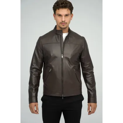 Picture Comfortable men's leather jacket in black or brown