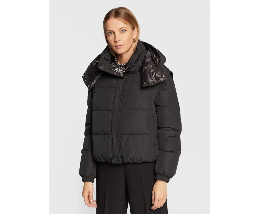 obrazek 1 Patrizia Pepe Kurtka zimowa 2O0008/A150-K103 Czarny Regular Fit