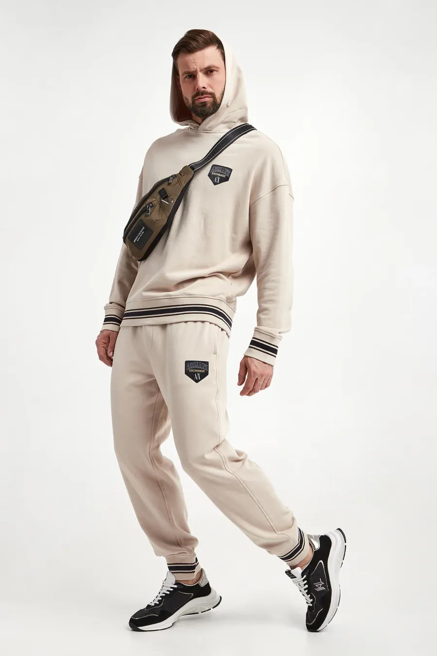obrazek 1 Spodnie dresowe męskie ARMANI EXCHANGE Armani Exchange