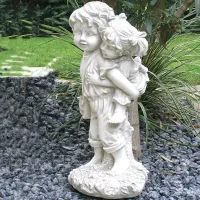 Picture Garden statue of two children - Italpark