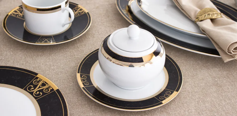 obrazek 4 Luksusowy komplet porcelany dla 12 osobowej rodziny - Porcel