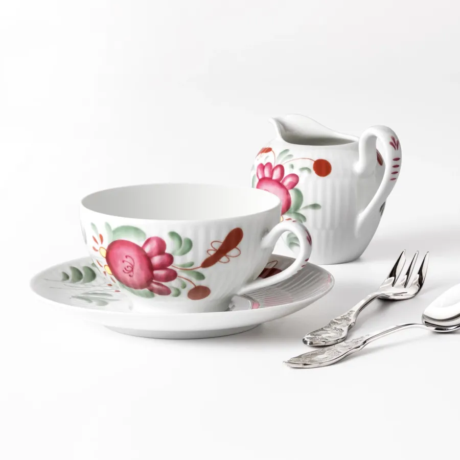 obrazek 2 Porcelanowa zdobiona filiżanka do herbaty w stylu klasycznym z Niemiec – Tettau