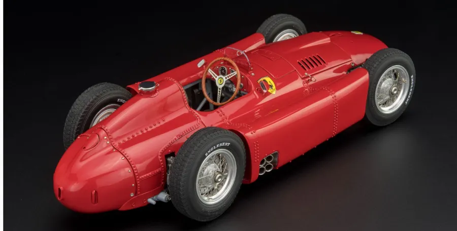 obrazek 13 Auto Ferrari D50, 1956