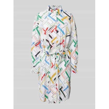 Zdjęcie Sukienka o długości do kolan ze wzorem na całej powierzchni