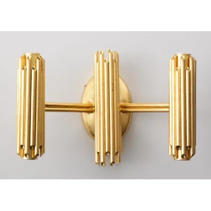 Zdjęcie Nietuzinkowy kinkiet na 3 żarówki do stylowych wnętrz - Euro Lamp Art