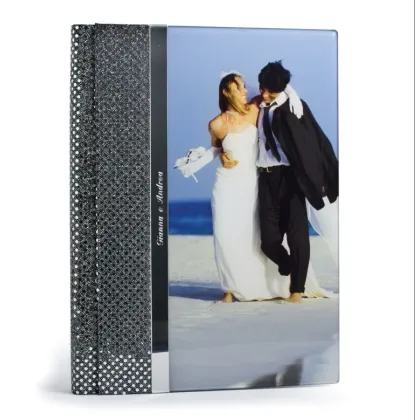 Picture A unique album with sequins for photo souvenirs!