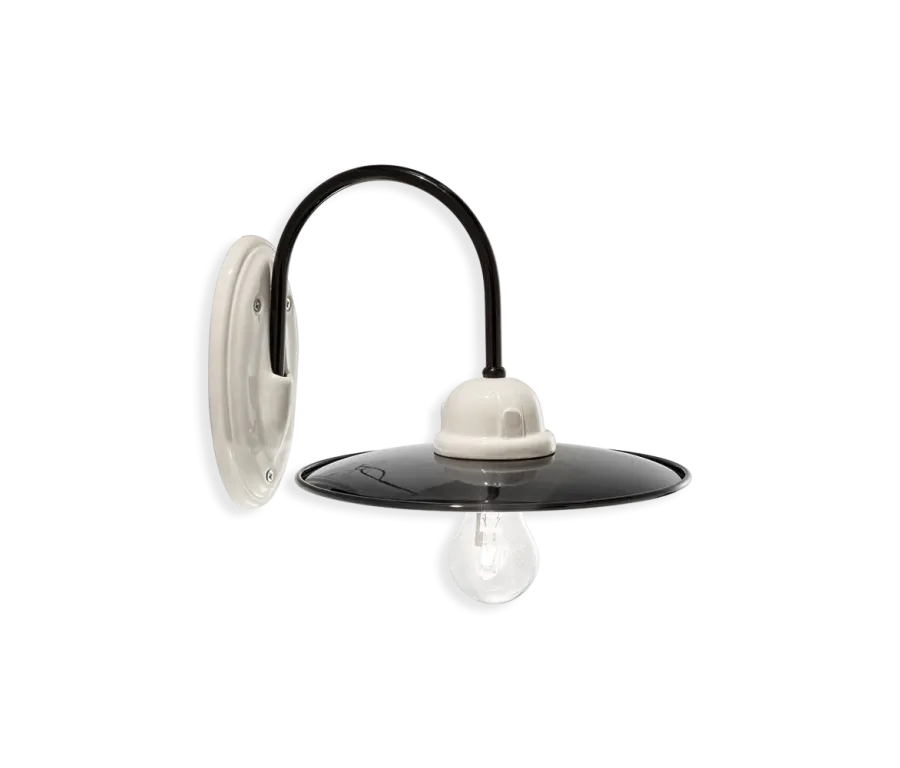 obrazek 1 Czarna lampa ścienna-kinkiet w stylu retro z Włoch