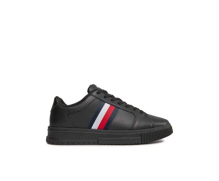 obrazek 1 Tommy Hilfiger Sneakersy Supercup Lth Stripes Ess FM0FM04895 Czarny