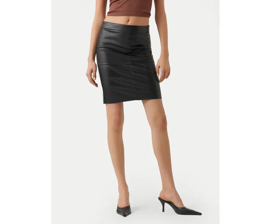 obrazek 1 Vero Moda Spódnica z imitacji skóry Olympia 10274454 Czarny Slim Fit