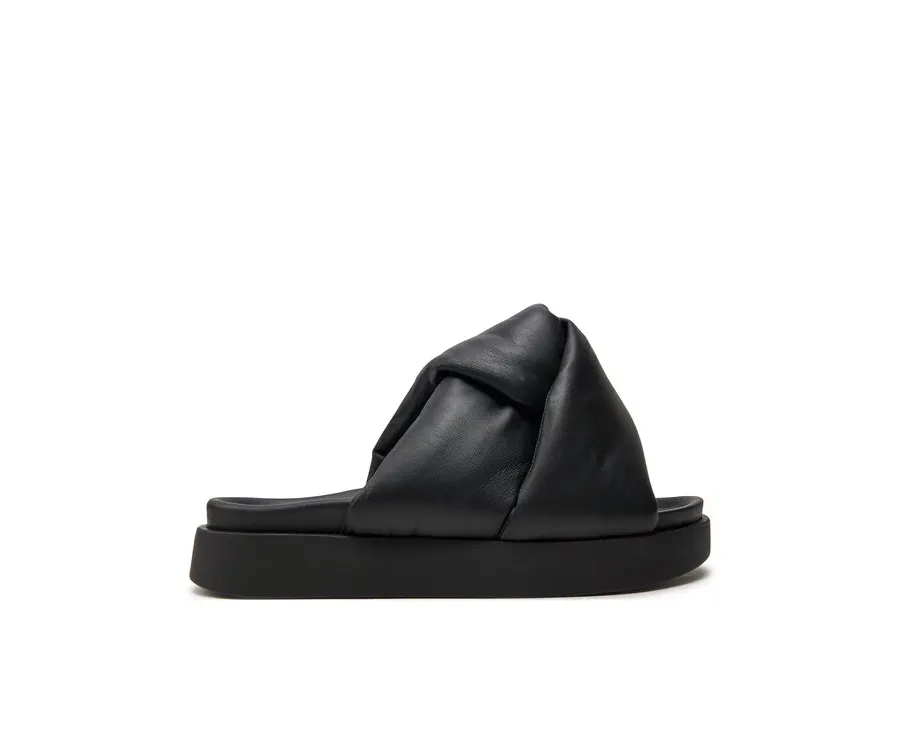 obrazek 1 Inuikii Klapki Soft Crossed 70104-140 Czarny