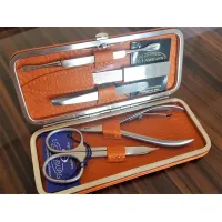 Zdjęcie Stylowy komplet do manicure