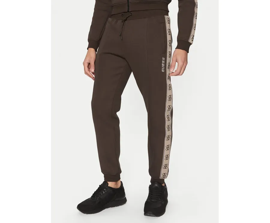 obrazek 1 Guess Spodnie dresowe Z2YB09 KB3P2 Brązowy Regular Fit