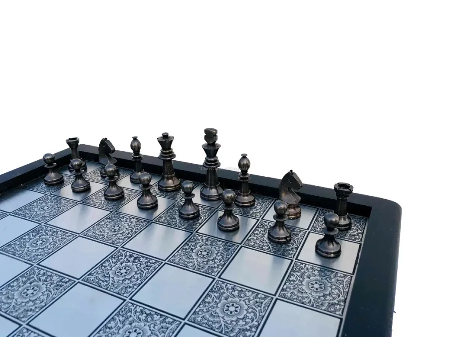 obrazek 6 Miniaturowy komplet szachowy z mosiądzu - The Chess Empire
