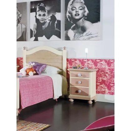 Zdjęcie Dziecięca szafka nocna z 3 szufladami lakierowana z różowym wykończeniem - Zanini