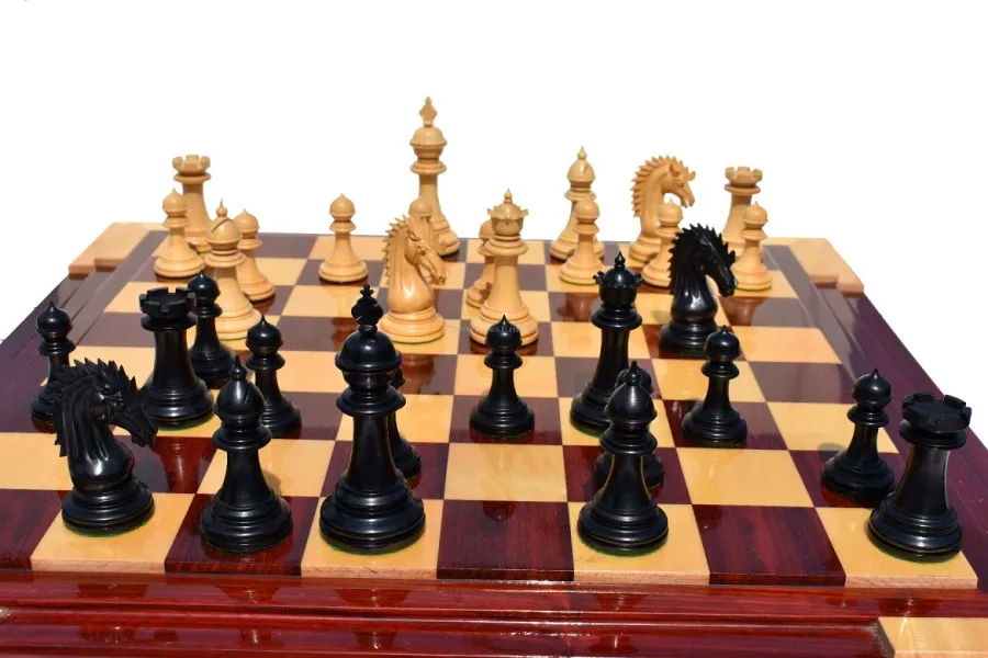 obrazek 8 Niezwykły zestaw pionków z serii Millennium Staunton do gry w szachy - The Chess Empire