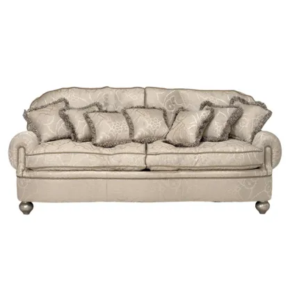 Zdjęcie Śliczna dwu-osobowa włoska sofa z czterema poduszkami