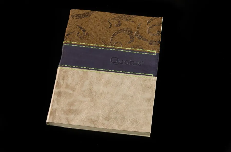 picture 1 Tasteful leather notebook