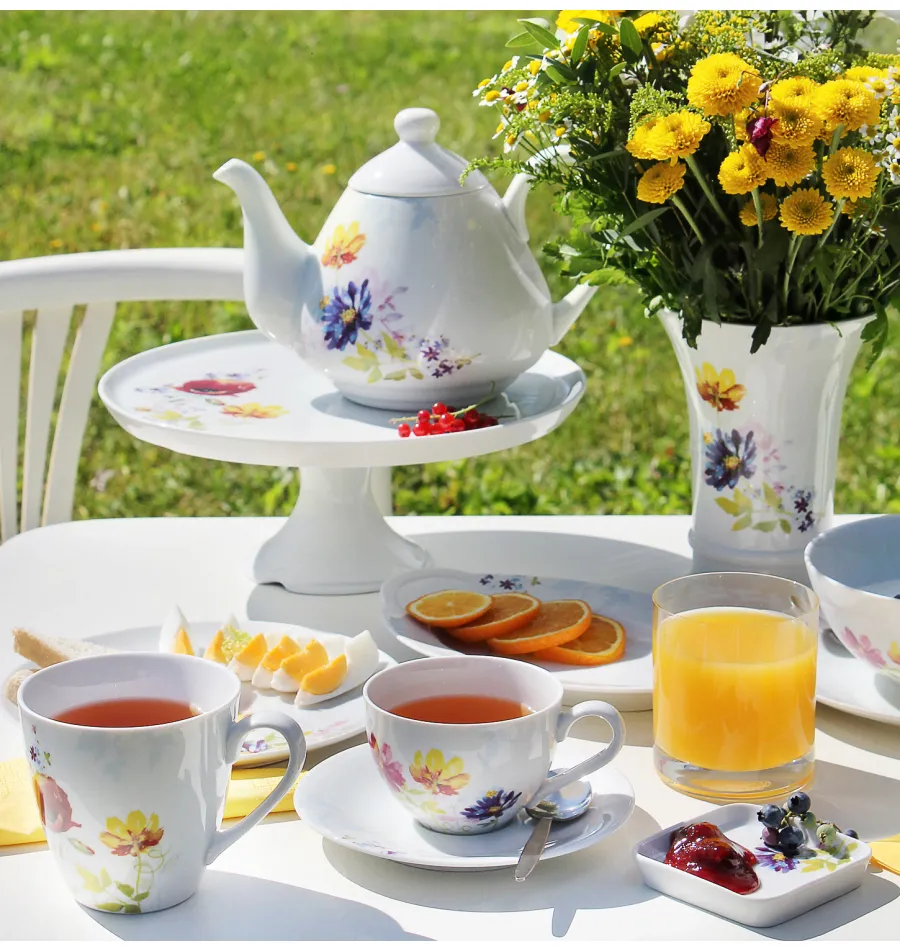 obrazek 2 Stylowa porcelanowa miska na dżem z kolekcji Paloucek z Loucek – wariant 2 – Leander