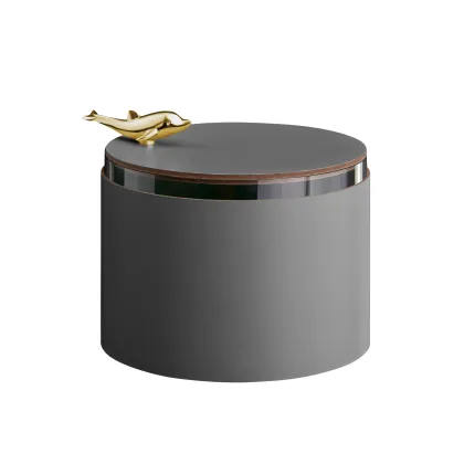 Zdjęcie Szare skórzane pudełko Ø15xH10 cm ozdobione delfinem