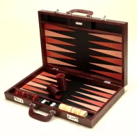 Zdjęcie Wyjątkowy komplet do gry w backgammon w brązowym kolorze