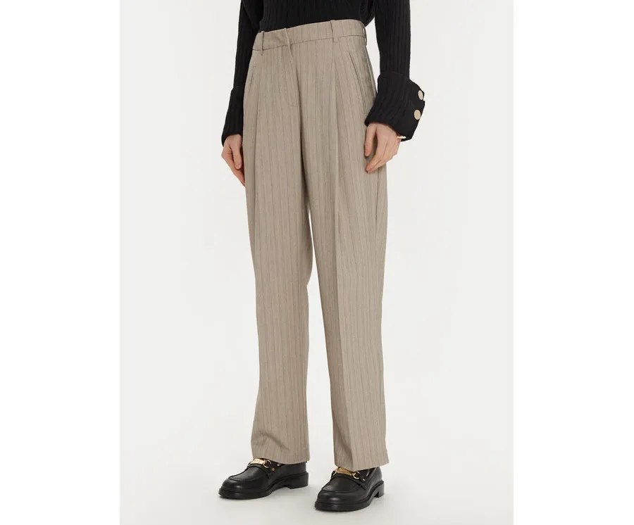 obrazek 1 Vero Moda Spodnie materiałowe Meli 10319631 Beżowy Straight Fit