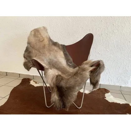 Zdjęcie Luksusowy dywan ze skóry renifera 143x98 cm