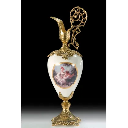 Zdjęcie Wytworna amfora