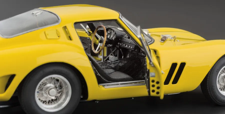obrazek 2 Ferrari 250 GTO, 1962 w żółtym kolorze