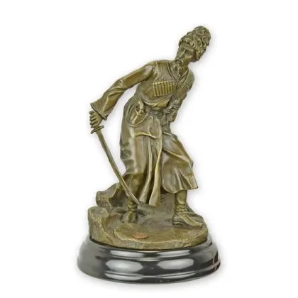 Zdjęcie Luksusowa rzeźba przedstawiająca kozaka z brązu