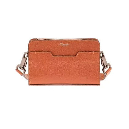 Zdjęcie Elegancka torba na ramię z kolekcji Grained