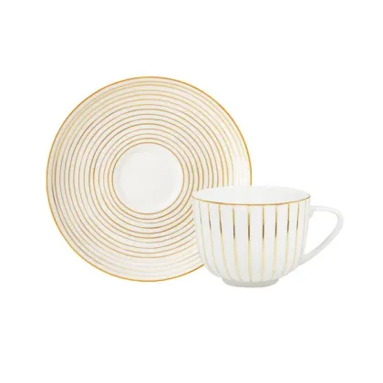 Zdjęcie Unikatowa filiżanka ze spodkiem do herbaty