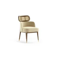 Picture Beautiful vintage chair