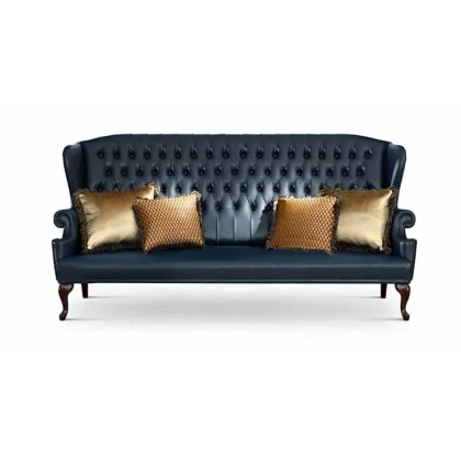 Zdjęcie Piękna stylowa trzyosobowa sofa do salonu