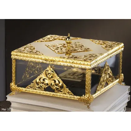 Zdjęcie Pudełko z pozłacanego brązu i szkła