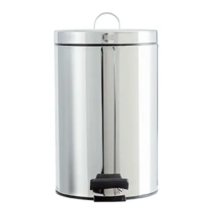 Zdjęcie Kosz na śmieci ze stali nierdzewnej z otwieraniem pedałem – Stilhaus