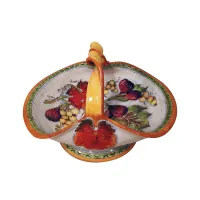 Picture A beautiful Italian ceramic plate with original decoration