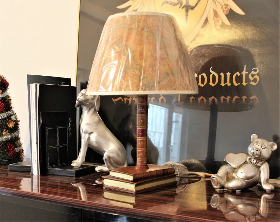 picture 6 Luxurious lamp with tiger figure