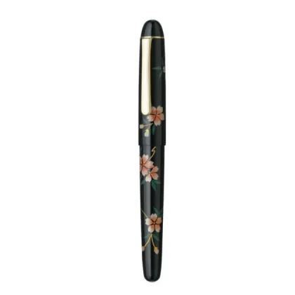 Picture Beautiful fountain pen for women -Century Kaga Hira Maki-e Sakura