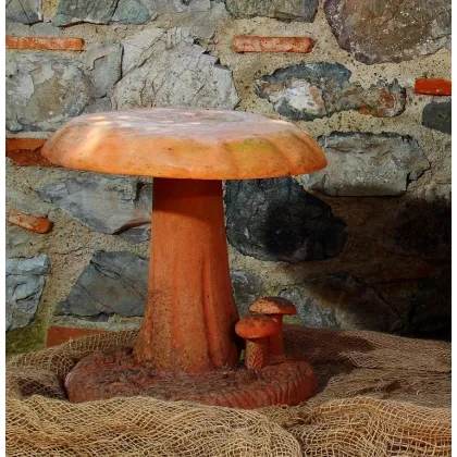 Picture Clay mushroom for garden decoration - Fornace Masini