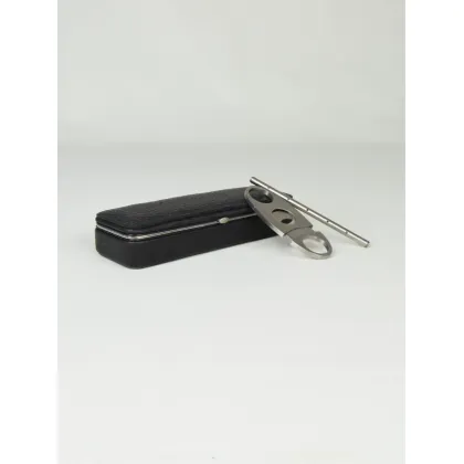 Picture Original leather cigar case with cutter and humidifier