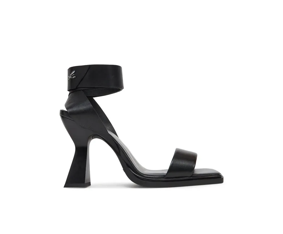 obrazek 1 Patrizia Pepe Sandały 8X0066/L078 Czarny