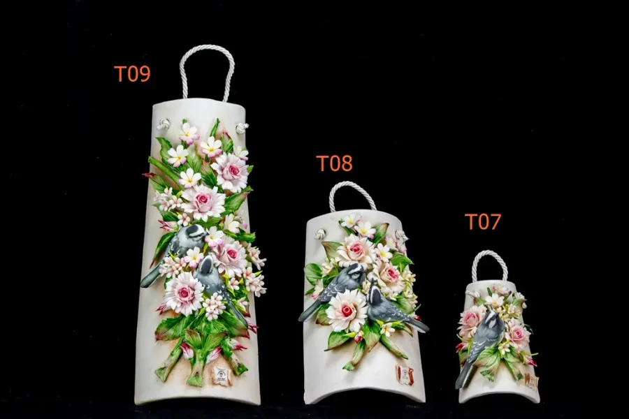 obrazek 1 Prestiżowe porcelanowe płytki gipsowe zdobione ptakami