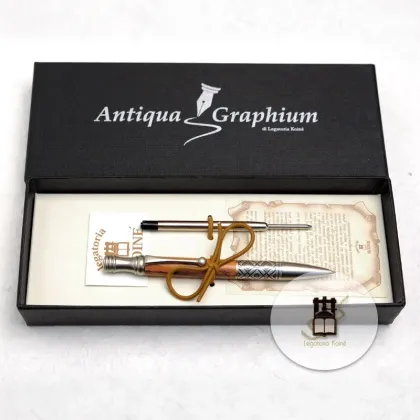 Picture Classic ballpoint pen with a wooden body Legatoria Koine