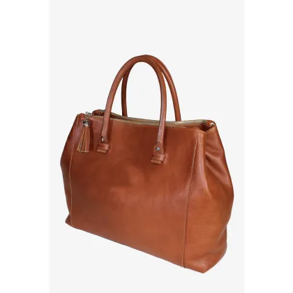 Zdjęcie Elegancka skórzana torebka w kolorze brązowym - Terrida